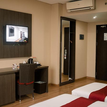 Merapi Merbabu Hotels Μπεκάσι Εξωτερικό φωτογραφία