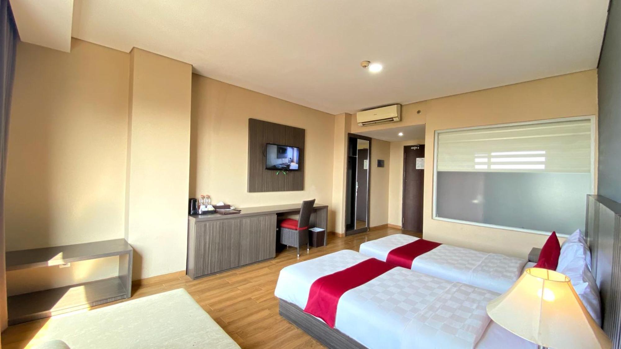 Merapi Merbabu Hotels Μπεκάσι Εξωτερικό φωτογραφία