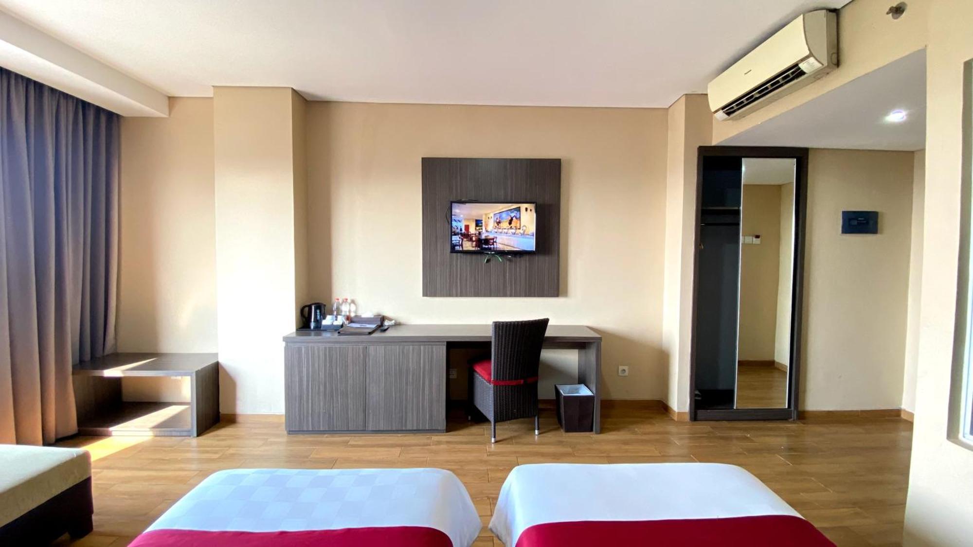 Merapi Merbabu Hotels Μπεκάσι Εξωτερικό φωτογραφία