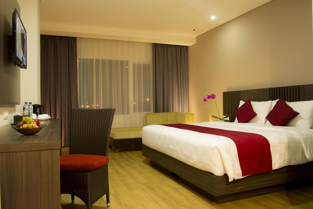 Merapi Merbabu Hotels Μπεκάσι Δωμάτιο φωτογραφία