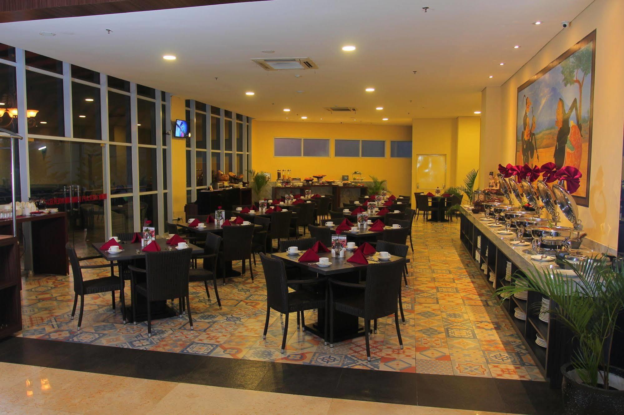 Merapi Merbabu Hotels Μπεκάσι Εξωτερικό φωτογραφία
